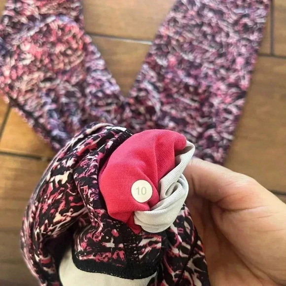 Lululemon High Times Pant Mini Ripple Boom Juice Multi size 10 - Picture 5 of 6